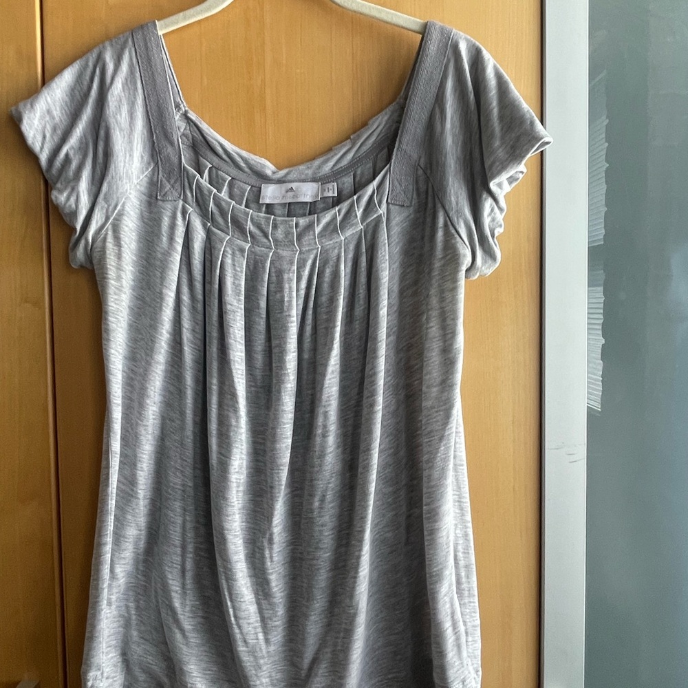 Adidas by Stella McCartney Heather Gray Pleated Scoop Short Sleeve Top